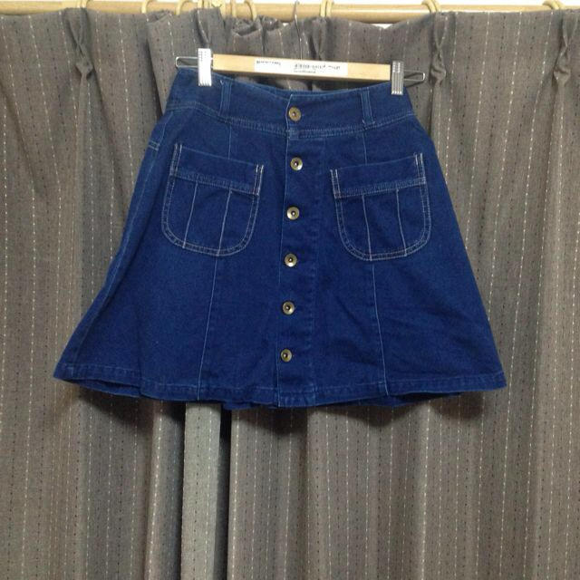 LOWRYS FARM(ローリーズファーム)のデニムスカート レディースのスカート(ひざ丈スカート)の商品写真