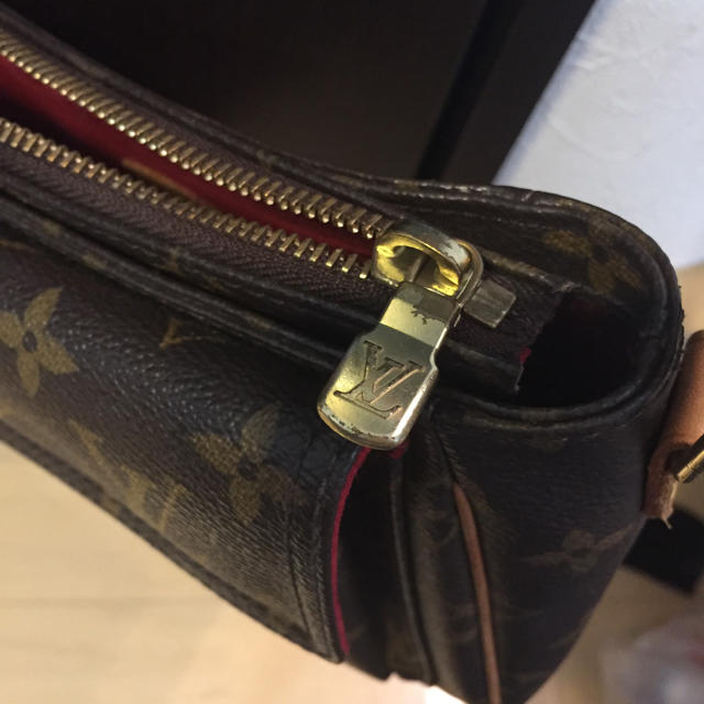 LOUIS ヴィバシテの通販 by Ryo's shop｜ルイヴィトンならラクマ VUITTON - ルイヴィトン 正規店通販