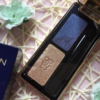 ゲラン(GUERLAIN)のゲラン☆2016ホリデー限定アイシャドウ【お値下げ】(アイシャドウ)