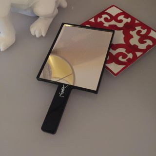 イヴサンローランボーテ(Yves Saint Laurent Beaute)のYves Saint Laurent ノベルティ ハンドミラーブラック(その他)