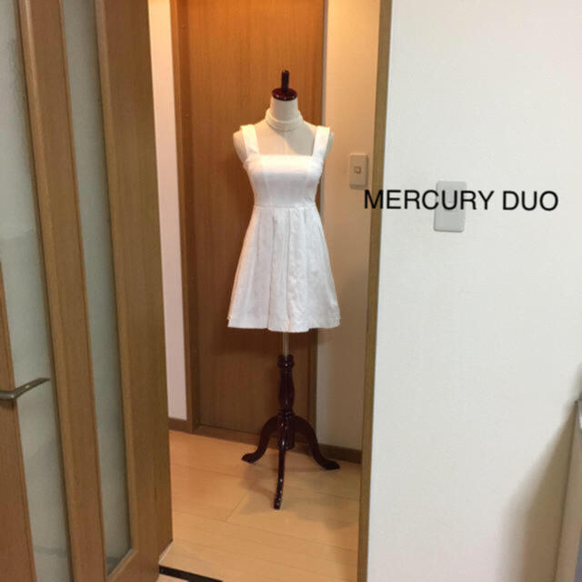 MERCURYDUO(マーキュリーデュオ)のあい様専用riendaバック付き レディースのワンピース(ミニワンピース)の商品写真