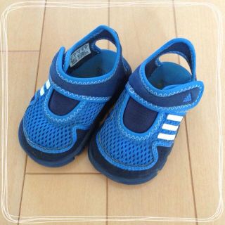 アディダス(adidas)のadidas♡サンダル(その他)