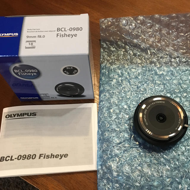 OLYMPUS(オリンパス)のmoripi様専用 OLYMPUS fisheye 魚眼レンズ 箱付き美品 スマホ/家電/カメラのカメラ(レンズ(単焦点))の商品写真