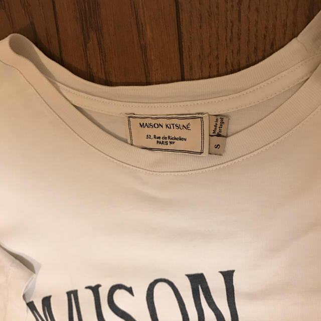 MAISON KITSUNE'(メゾンキツネ)のメゾンキツネ 完売品 Sサイズ ホワイト レディースのトップス(Tシャツ(半袖/袖なし))の商品写真