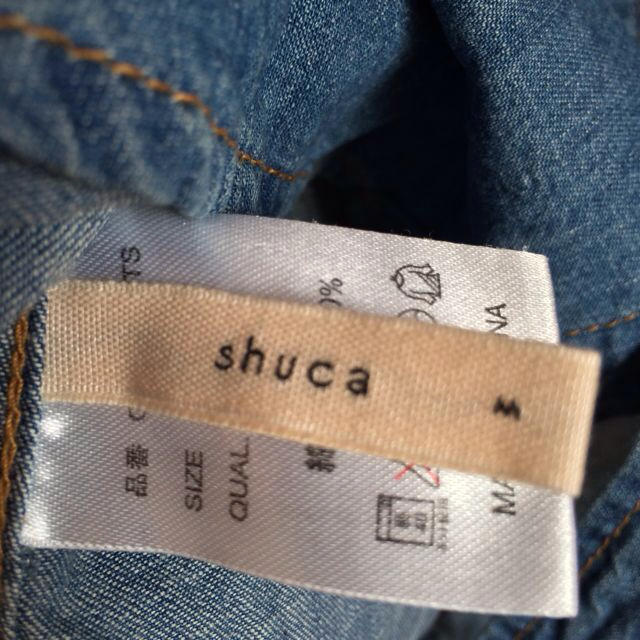 shuca(シュカ)のデニムシャツ レディースのトップス(シャツ/ブラウス(長袖/七分))の商品写真