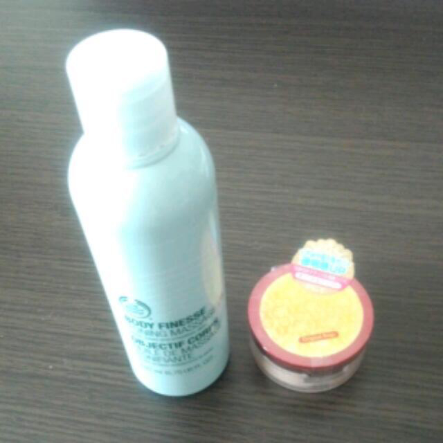 THE BODY SHOP(ザボディショップ)の新品セット♥ボディオイル&パウダー コスメ/美容のボディケア(その他)の商品写真