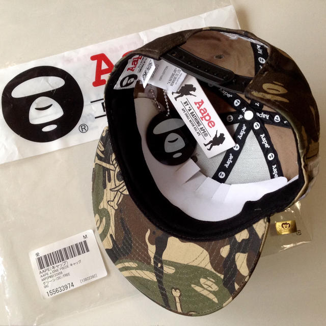 A BATHING APE(アベイシングエイプ)の【ARXⅡ-13様】新品★A BATHING APEONE PIECE★キャップ メンズの帽子(キャップ)の商品写真