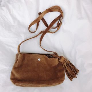 ザラ(ZARA)のZARA スエードフリンジバッグ(ショルダーバッグ)