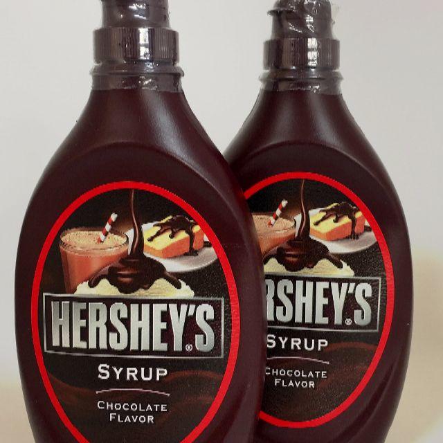 コストコ(コストコ)の【訳あり】コストコ　HERSHEY'S　ハーシーチョコレートシロップ　２本セット 食品/飲料/酒の食品/飲料/酒 その他(その他)の商品写真