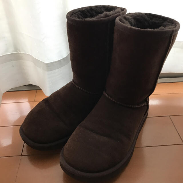 UGG ムートンブーツ チョコレート