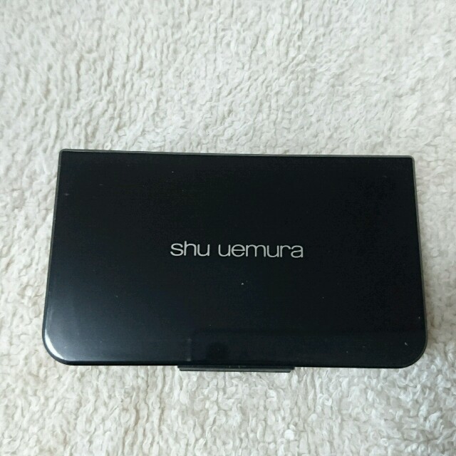 shu uemura(シュウウエムラ)のmado様専用　シュウウエムラ　マルチコンシーラー コスメ/美容のベースメイク/化粧品(コンシーラー)の商品写真