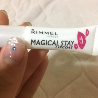 リンメル(RIMMEL)のマジカルステイリップコート(リップグロス)