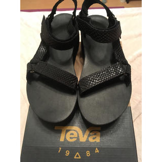 テバ(Teva)のteva テバ 厚底 黒 レザー(サンダル)