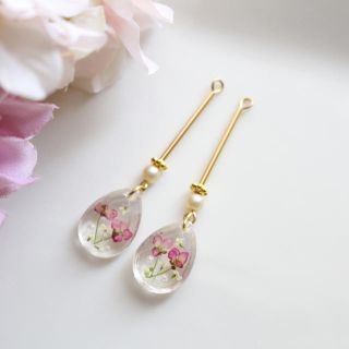 no.498 押し花レジンピアス イヤリング(ピアス)