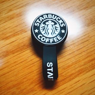 スターバックスコーヒー(Starbucks Coffee)のスターバックス柄☆コードクリップ 黒(その他)