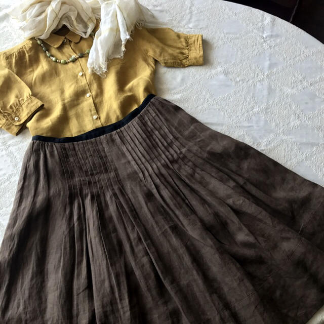 MARGARET HOWELL(マーガレットハウエル)のMARGARET HOWELL リネン プリーツ フレア スカート レディースのスカート(ひざ丈スカート)の商品写真