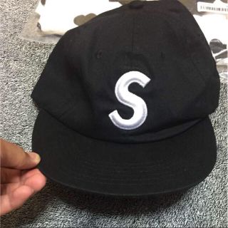 supreme Sロゴ　cap シュプリーム