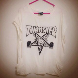 イーハイフンワールドギャラリー(E hyphen world gallery)のE HYPHEN × THRASHER(Tシャツ(半袖/袖なし))