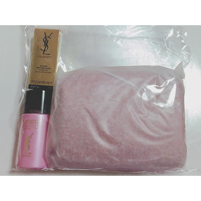 Yves Saint Laurent Beaute(イヴサンローランボーテ)の【新品】Yves Saint Laurent イヴサンローランボーテ♡ノベルティ コスメ/美容のベースメイク/化粧品(その他)の商品写真