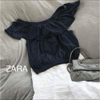 ザラ(ZARA)のZARAフリルオフショルダー(シャツ/ブラウス(半袖/袖なし))