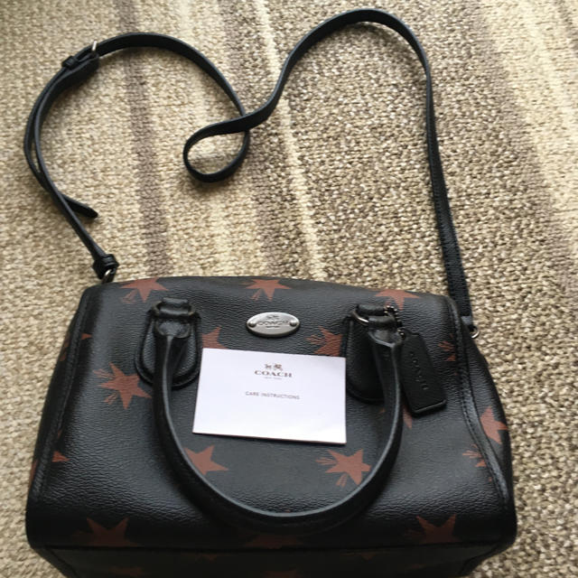 COACH(コーチ)のcoach ショルダーバッグ レディースのバッグ(ショルダーバッグ)の商品写真