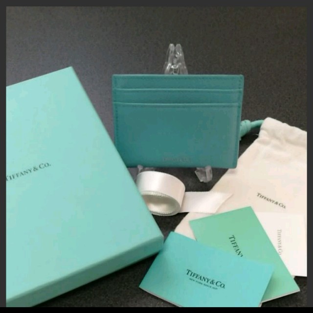 Tiffany & Co.(ティファニー)のティファニーカードケース レディースのファッション小物(名刺入れ/定期入れ)の商品写真