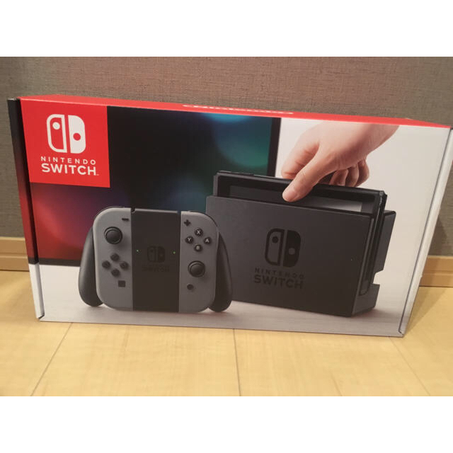 任天堂(ニンテンドウ)のニンテンドースイッチ エンタメ/ホビーのゲームソフト/ゲーム機本体(家庭用ゲーム機本体)の商品写真