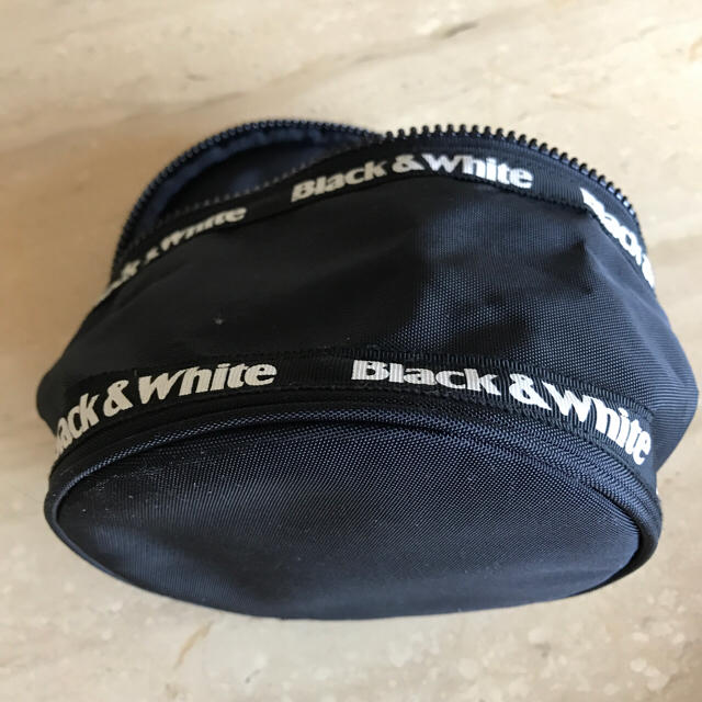 Ｂlack&White  ブラック&ホワイト ゴルフポーチ スポーツ/アウトドアのゴルフ(その他)の商品写真