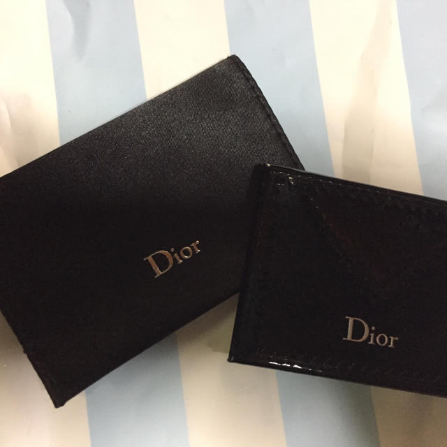 Dior(ディオール)のAMQ様専用 Dior 携帯ダブルミラー ノベルティー コスメ/美容のコスメ/美容 その他(その他)の商品写真