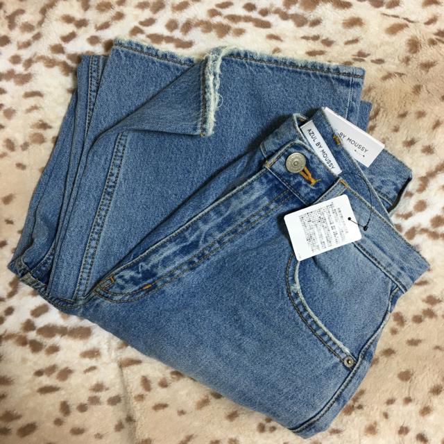大特価人気 AZUL AZULbymoussyハイウエストワイドデニムパンツ26の通販 by coeur.'s shop|アズールバイマウジーならラクマ by moussy - セール大人気