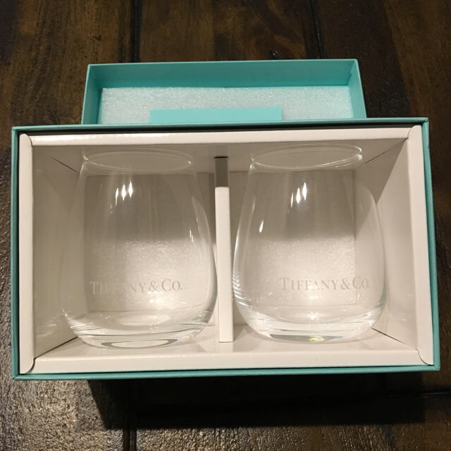 Tiffany & Co.(ティファニー)のティファニー TIFFANY&Co. ペアグラス タンブラー 新品未使用 インテリア/住まい/日用品のキッチン/食器(グラス/カップ)の商品写真