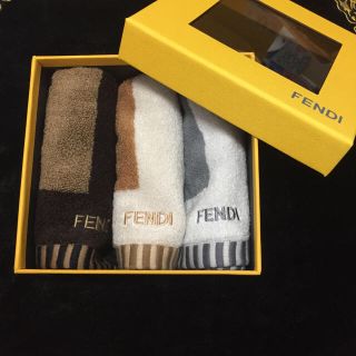 フェンディ(FENDI)のyuria様専用(ハンカチ)