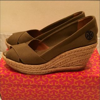 トリーバーチ(Tory Burch)のトリーバーチ♡ウエッジソールサンダル ブラウン(サンダル)