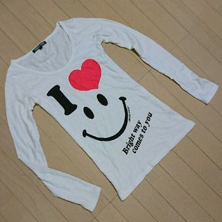 ＳＭＩＬＥＹ ＦＡＣＥ ロングＴシャツ(Tシャツ(長袖/七分))