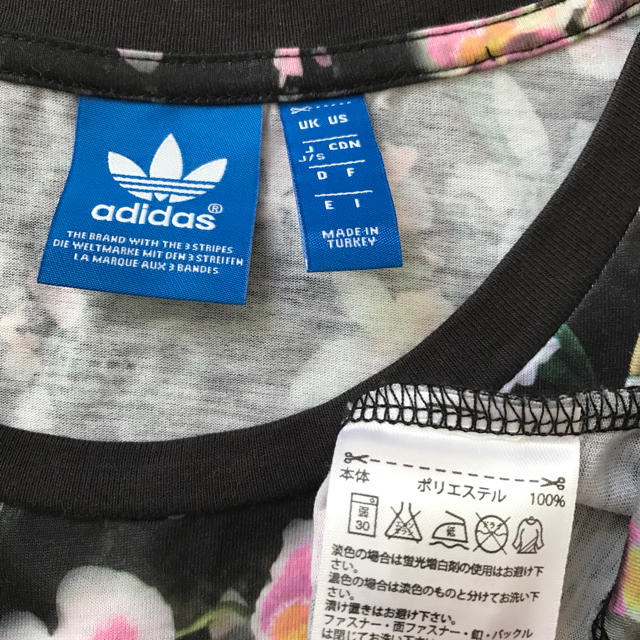 adidas(アディダス)の週末限定セール！アディダス オリジナルス タンクトップ 花柄 レディースのトップス(タンクトップ)の商品写真