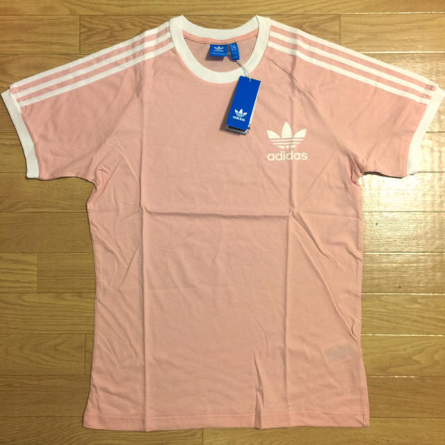 adidas(アディダス)の超絶人気！アディダスオリジナル CALIFORNIA TEE メンズのトップス(Tシャツ/カットソー(半袖/袖なし))の商品写真