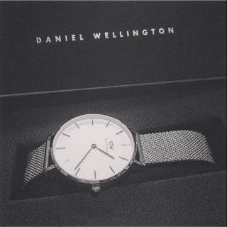 ダニエルウェリントン(Daniel Wellington)のダニエルウェリントン クラシックペティート 32mm 正規品(腕時計)