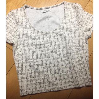 リップサービス(LIP SERVICE)のショートトップス(Tシャツ(半袖/袖なし))