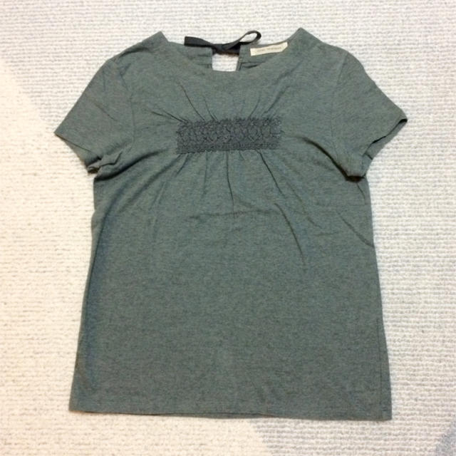 ADIEU TRISTESSE(アデュートリステス)のAdieu Tristesse グリーンカットソー レディースのトップス(Tシャツ(半袖/袖なし))の商品写真