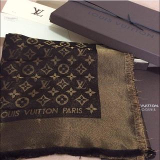 ヴィトン(LOUIS VUITTON) ストール/パシュミナ(レディース)（ゴールド