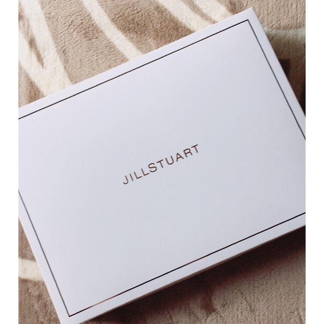 JILLSTUART(ジルスチュアート)の新品 ジルスチュアート フェイスタオル インテリア/住まい/日用品の日用品/生活雑貨/旅行(タオル/バス用品)の商品写真