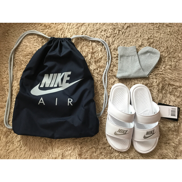 NIKE(ナイキ)のNIKE BENASSI DUO レディースの靴/シューズ(サンダル)の商品写真