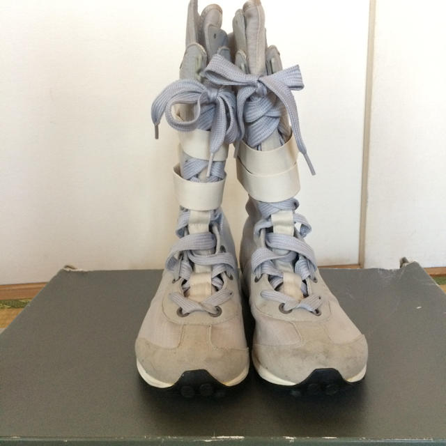 Stella McCartney(ステラマッカートニー)のadidas by Stella McCartney レディースの靴/シューズ(スニーカー)の商品写真