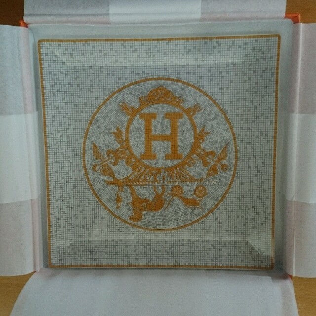 エルメス HERMES モザイク スクエアプレート 23cm エルメス HERMES モザイク スクエアプレート 23cm