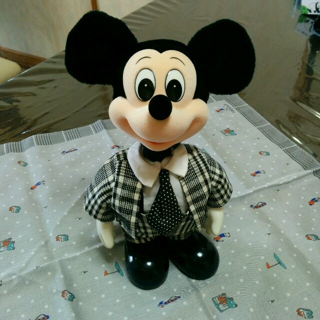 Disney - ♥ミッキーマウスオルゴール人形♥首稼働式♥の通販 by