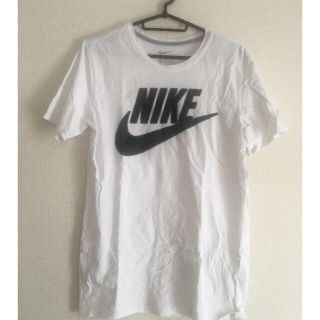 ナイキ(NIKE)のNIKE Tシャツ(Tシャツ(半袖/袖なし))