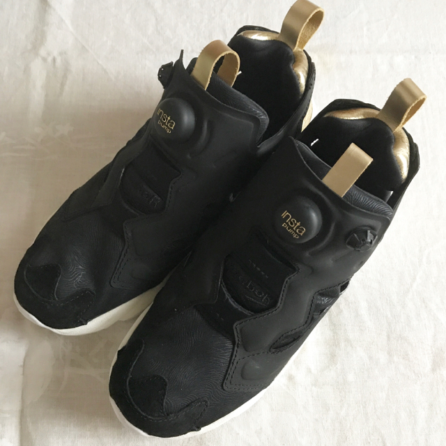 Reebok(リーボック)の【レア】Reebok instapump fury リーボック ポンプフューリー レディースの靴/シューズ(スニーカー)の商品写真