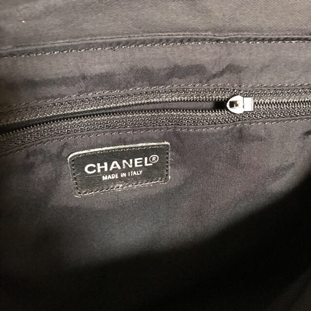 CHANEL(シャネル)のシャネルリュックサックココマーク4way 6点セット男女最終値下げ cc靴下 レディースのバッグ(リュック/バックパック)の商品写真