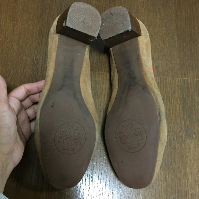 Tory Burch(トリーバーチ)の【M様専用】トリーバーチ スエードヒールパンプス 9.5 レディースの靴/シューズ(ハイヒール/パンプス)の商品写真