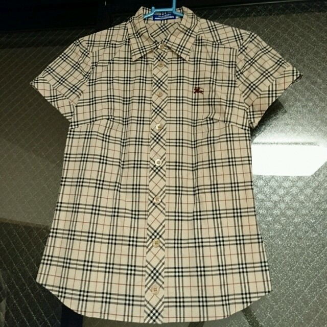 BURBERRY(バーバリー)のBURBERRY■美品■チェックシャツ 36 レディースのトップス(Tシャツ(半袖/袖なし))の商品写真